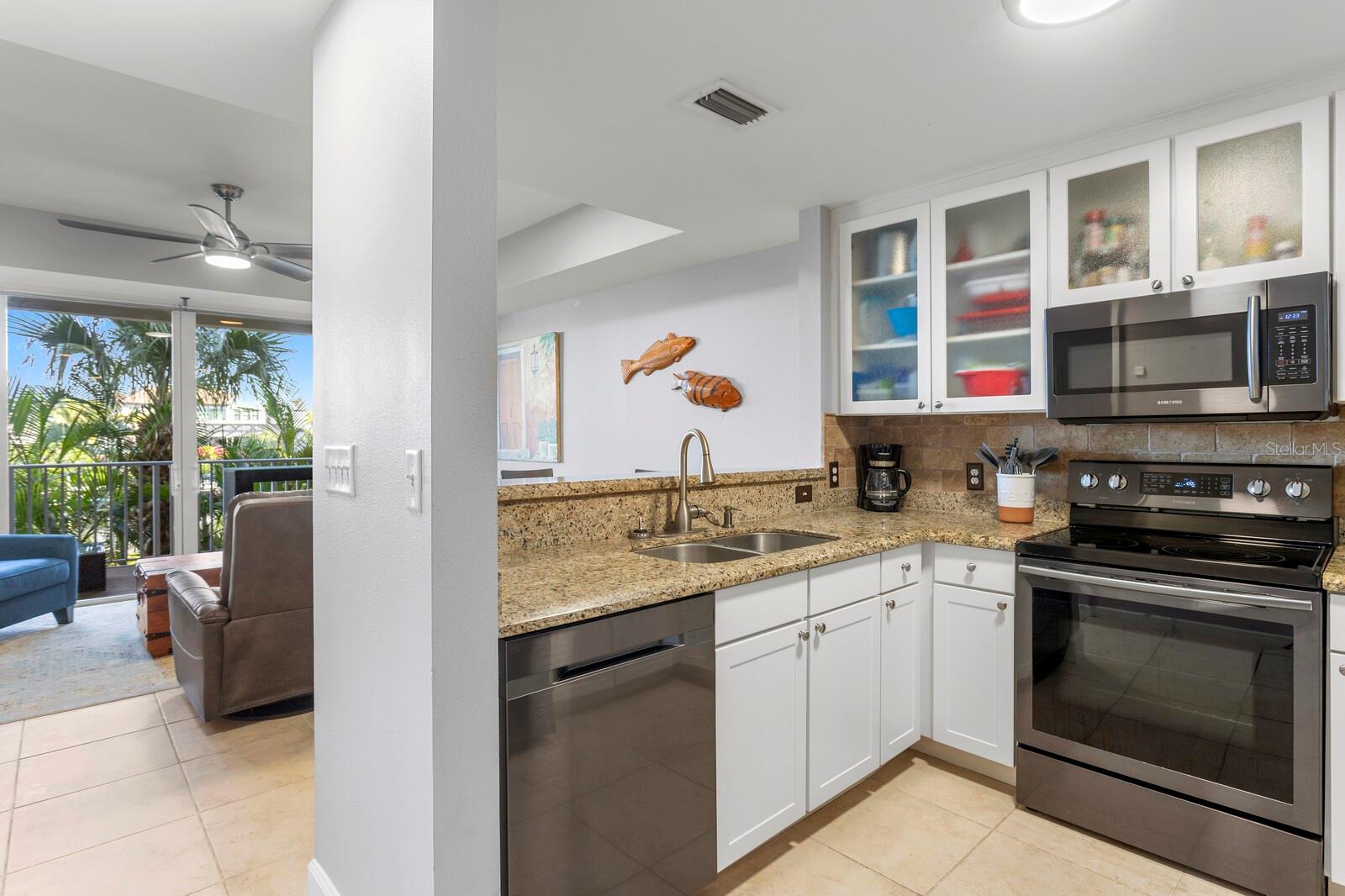 BAHIA BEACH TWNHMS PH 1A - Residential