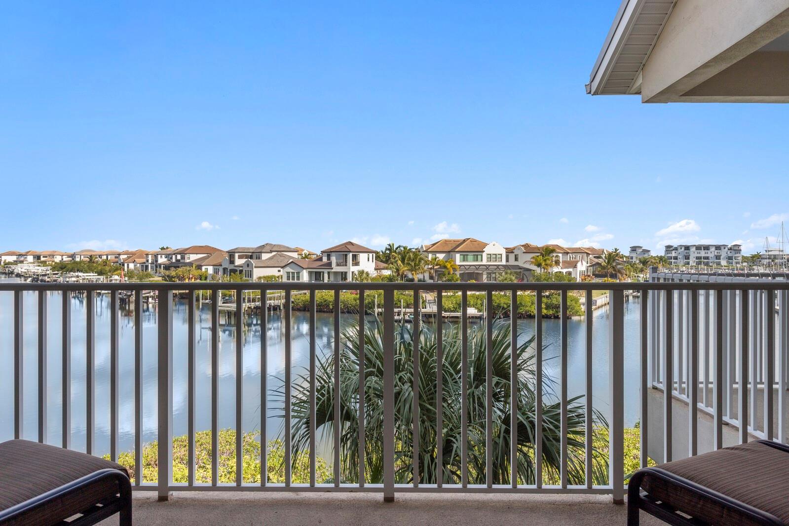 BAHIA BEACH TWNHMS PH 1A - Residential