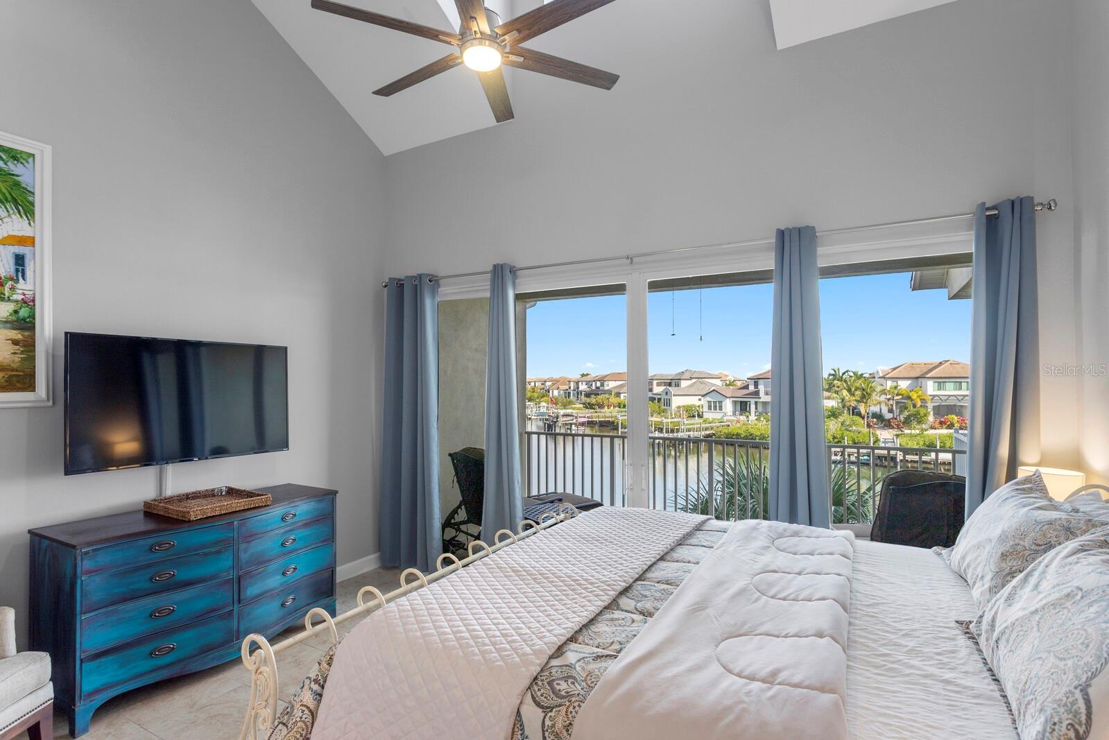 BAHIA BEACH TWNHMS PH 1A - Residential