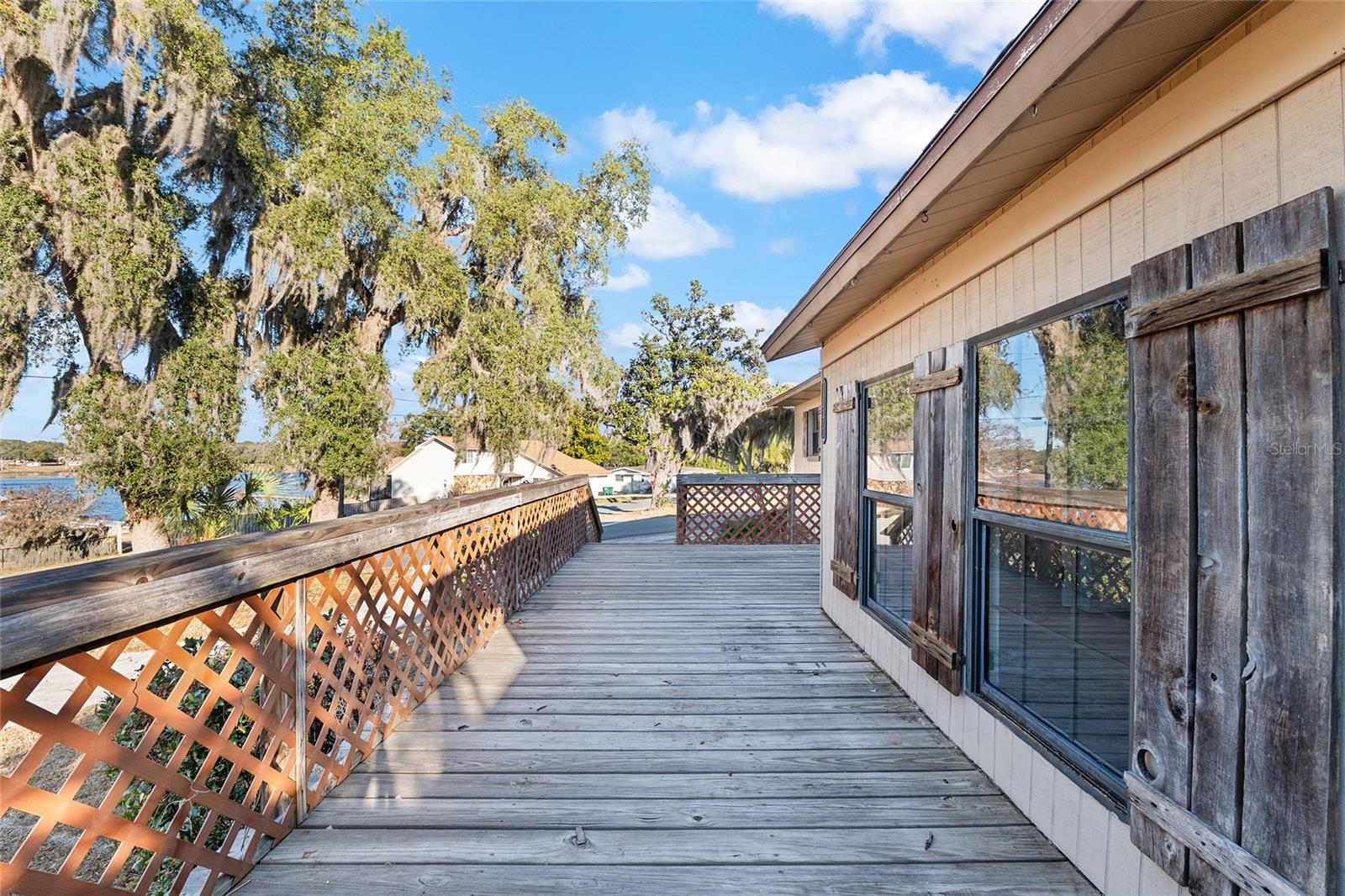 MAGNOLIA SHORES - Residential