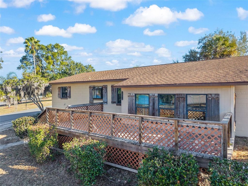 Photo of 10577 SE 101st Avenue Road, Belleview, FL 34420 (MLS # OM718018)