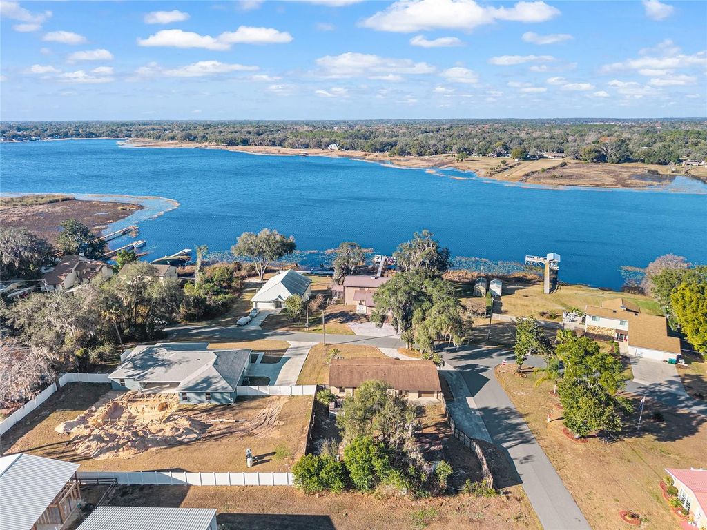 Photo of 10577 SE 101st Avenue Road, Belleview, FL 34420 (MLS # OM718018)