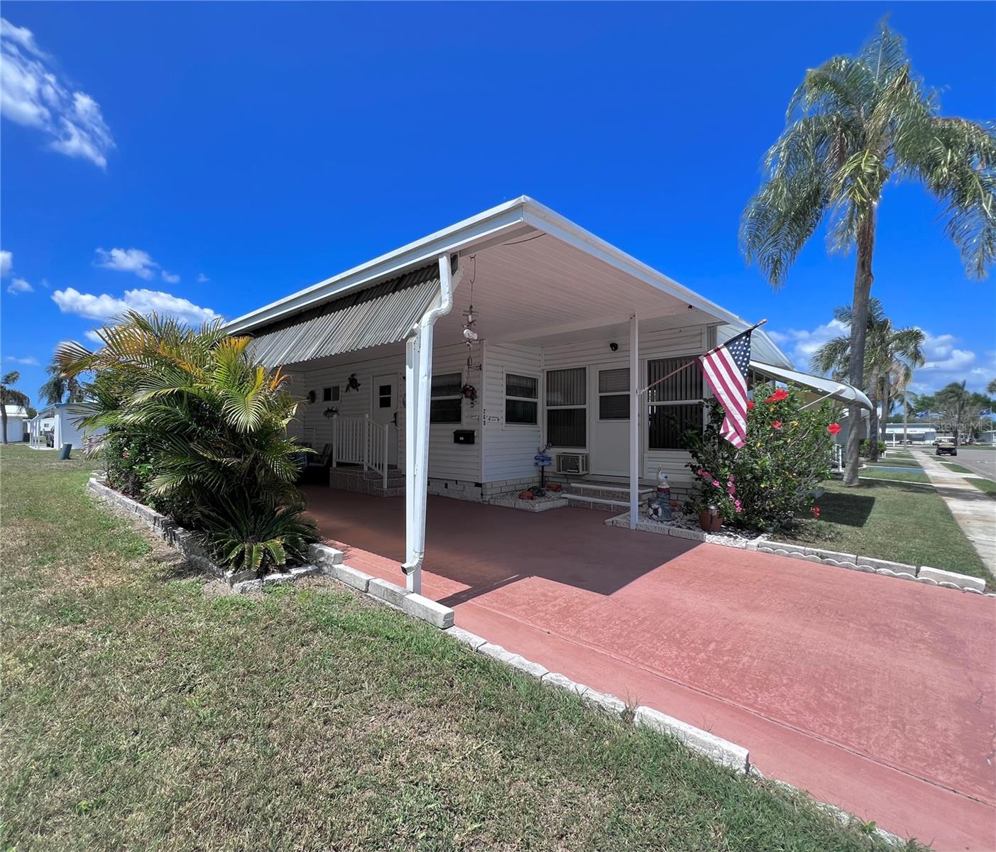 1100 BELCHER ROAD S 260