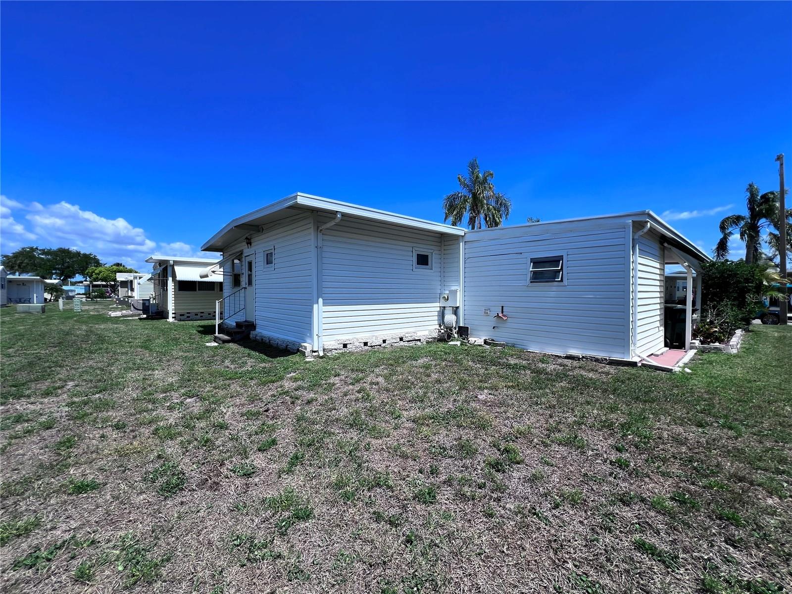 FAIRWAY VILLAGE MOBILE HOME PARK UNREC - Residential