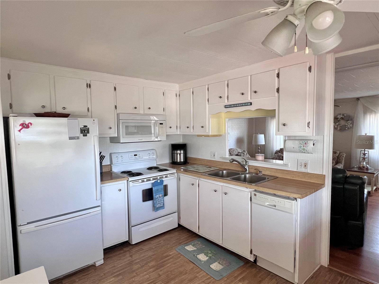 FAIRWAY VILLAGE MOBILE HOME PARK UNREC - Residential