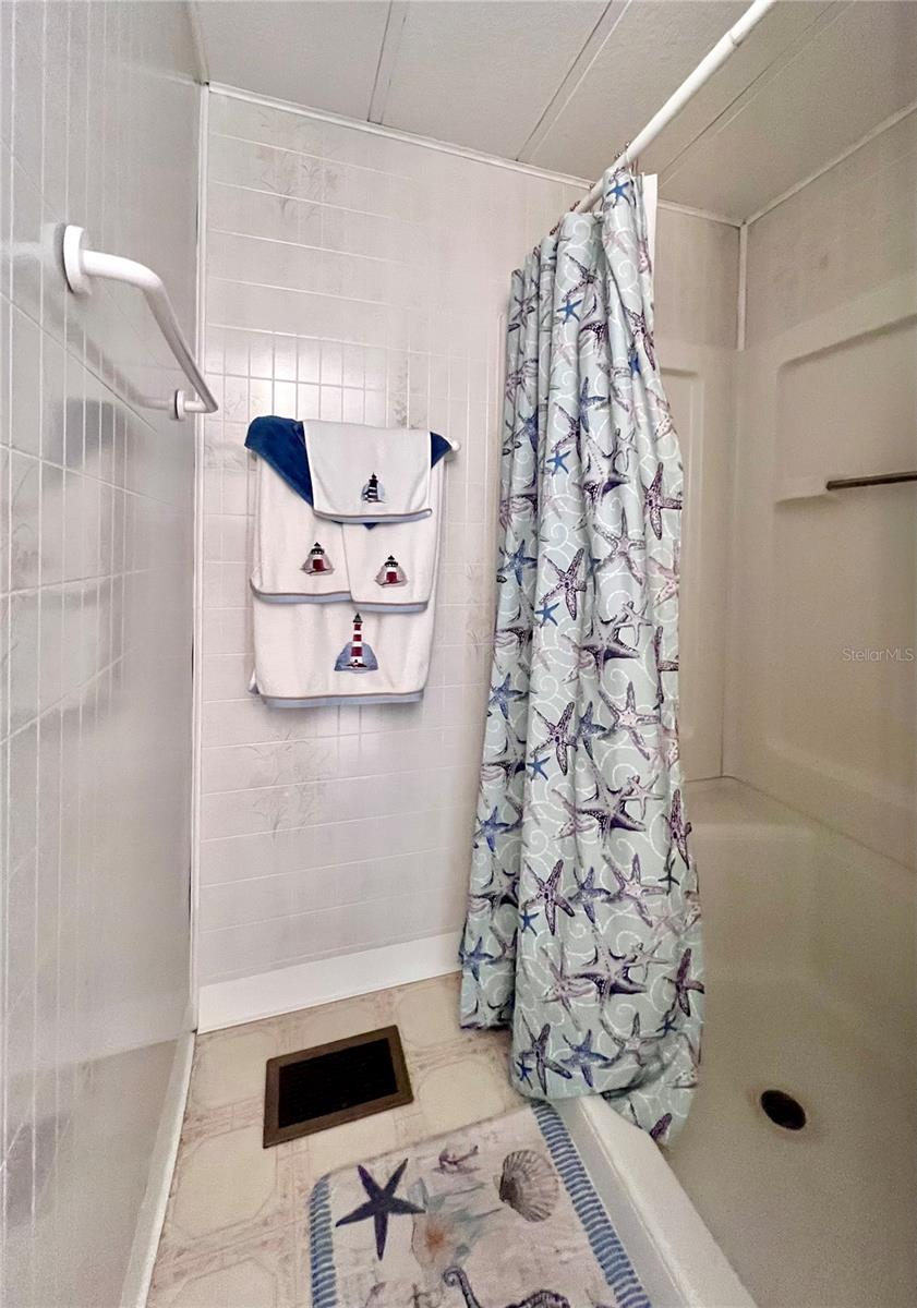 FAIRWAY VILLAGE MOBILE HOME PARK UNREC - Residential