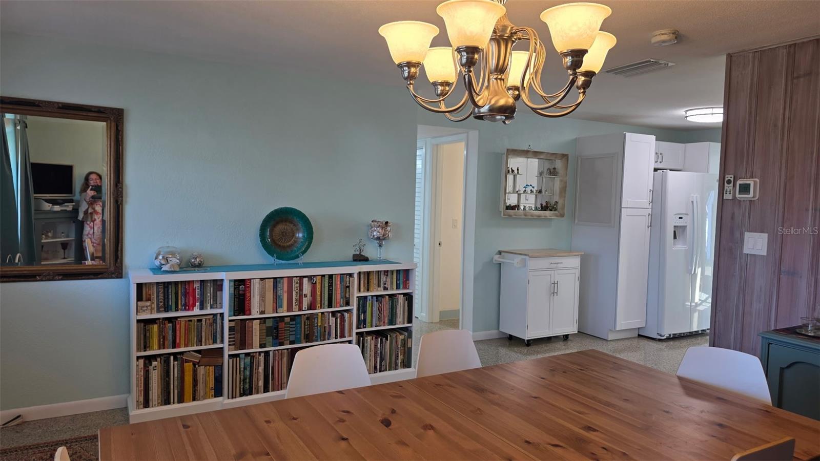 CITRUS MANOR - Residential