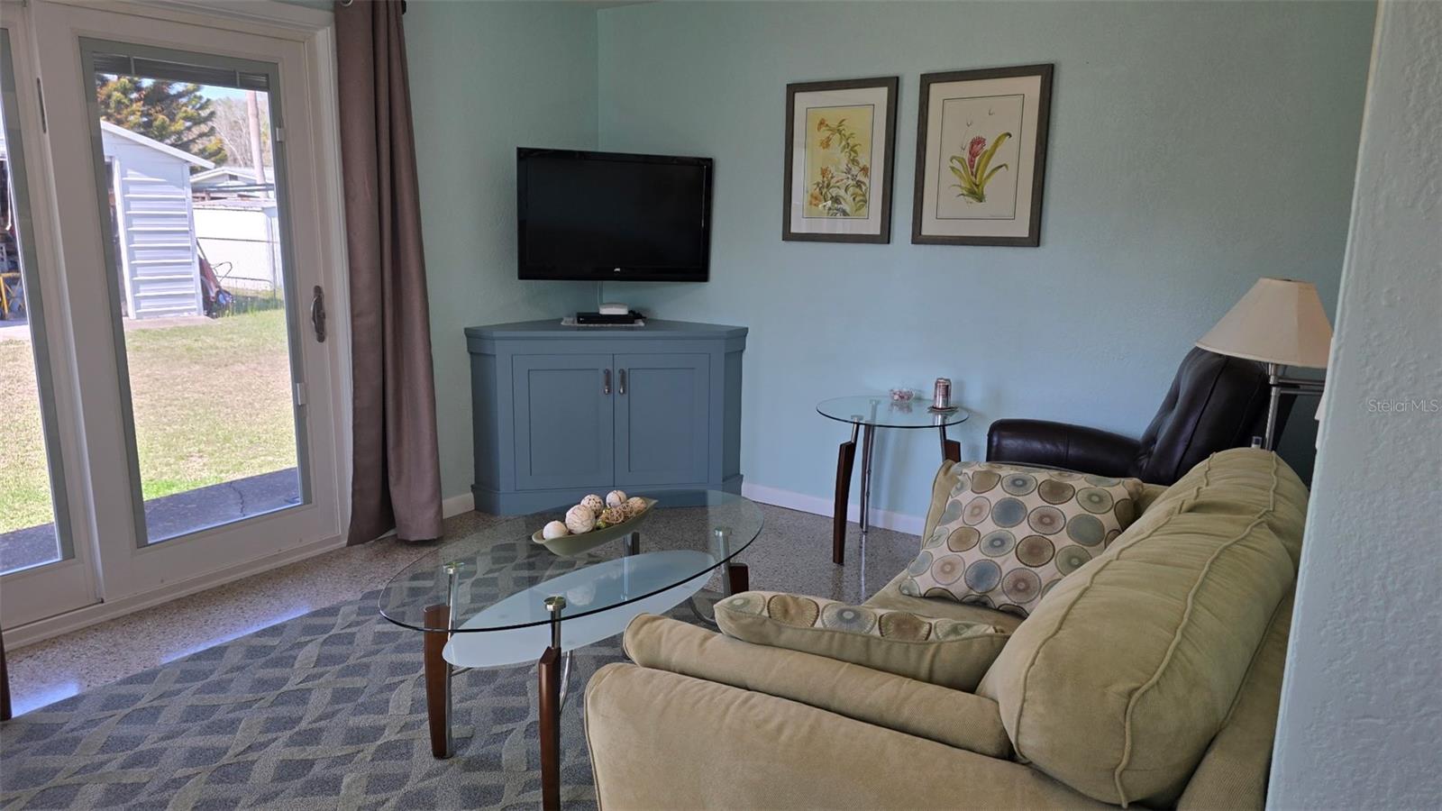 CITRUS MANOR - Residential