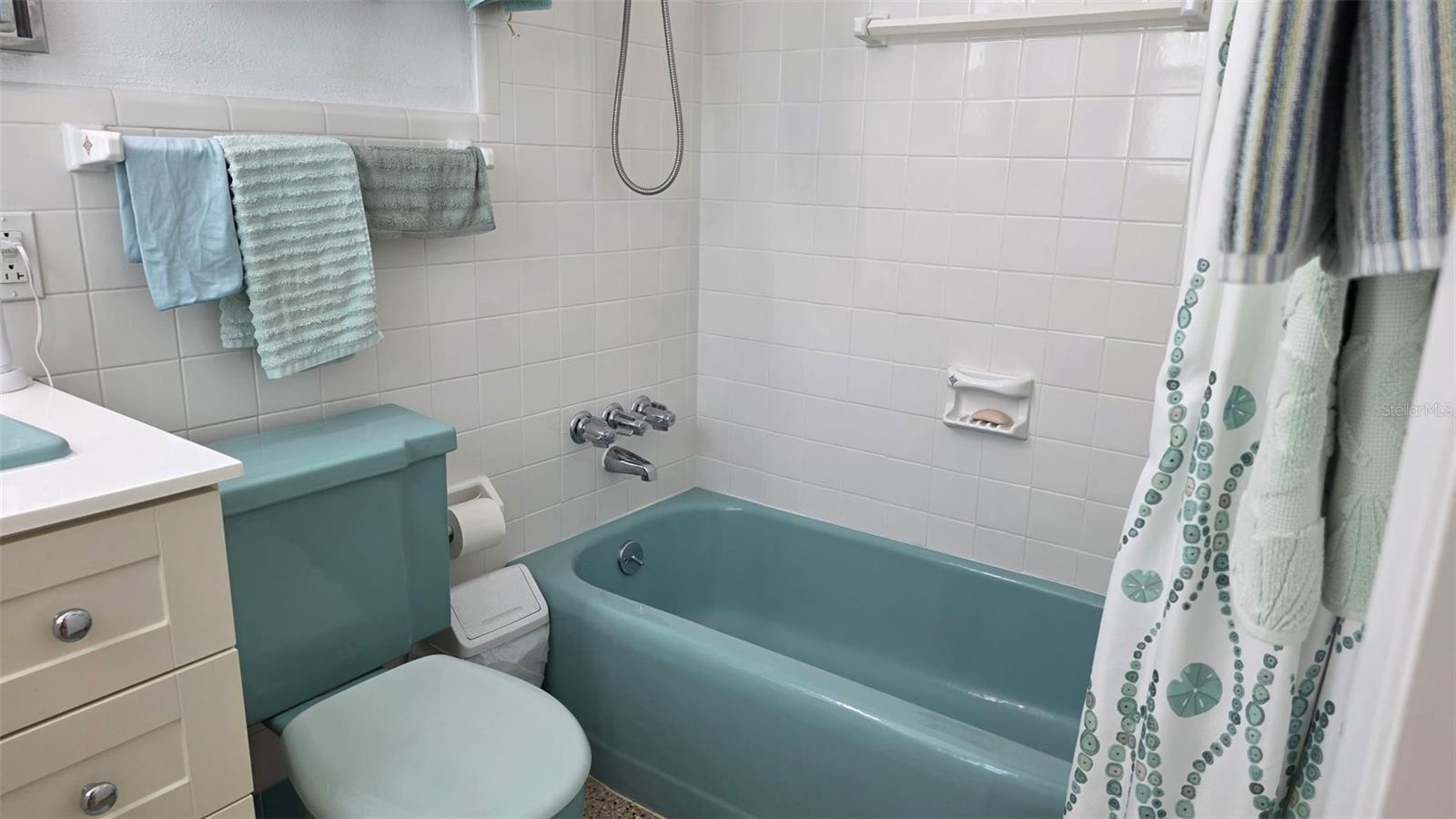 CITRUS MANOR - Residential