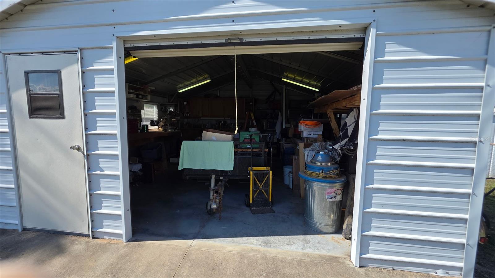 CITRUS MANOR - Residential