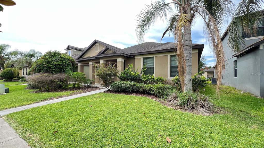 Photo of 13324 Longacre Drive, Windermere, FL 34786 (MLS # S5151263)