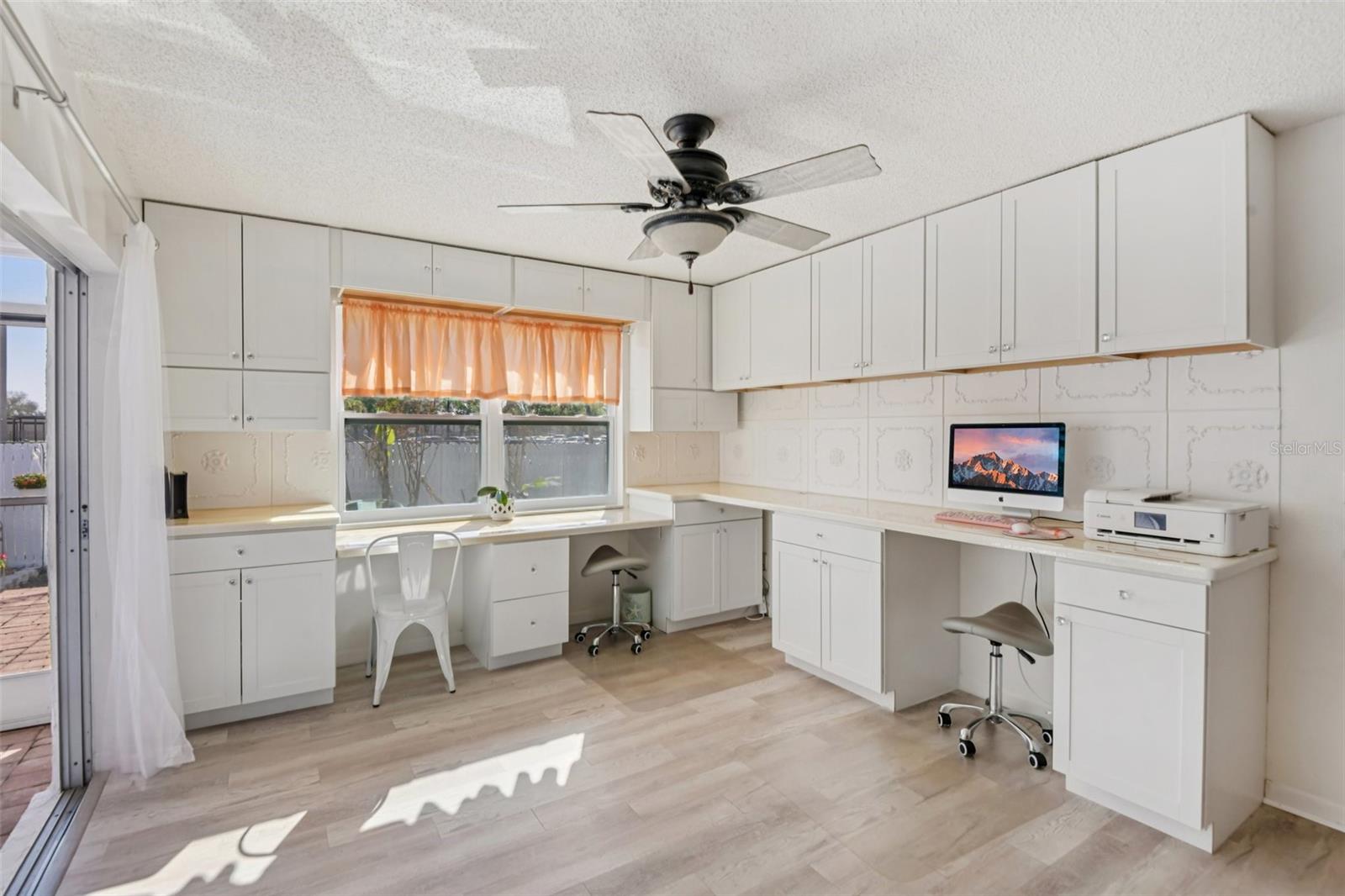 TIMBER RIDGE OF COUNTRYSIDE UNIT ONE - Residential