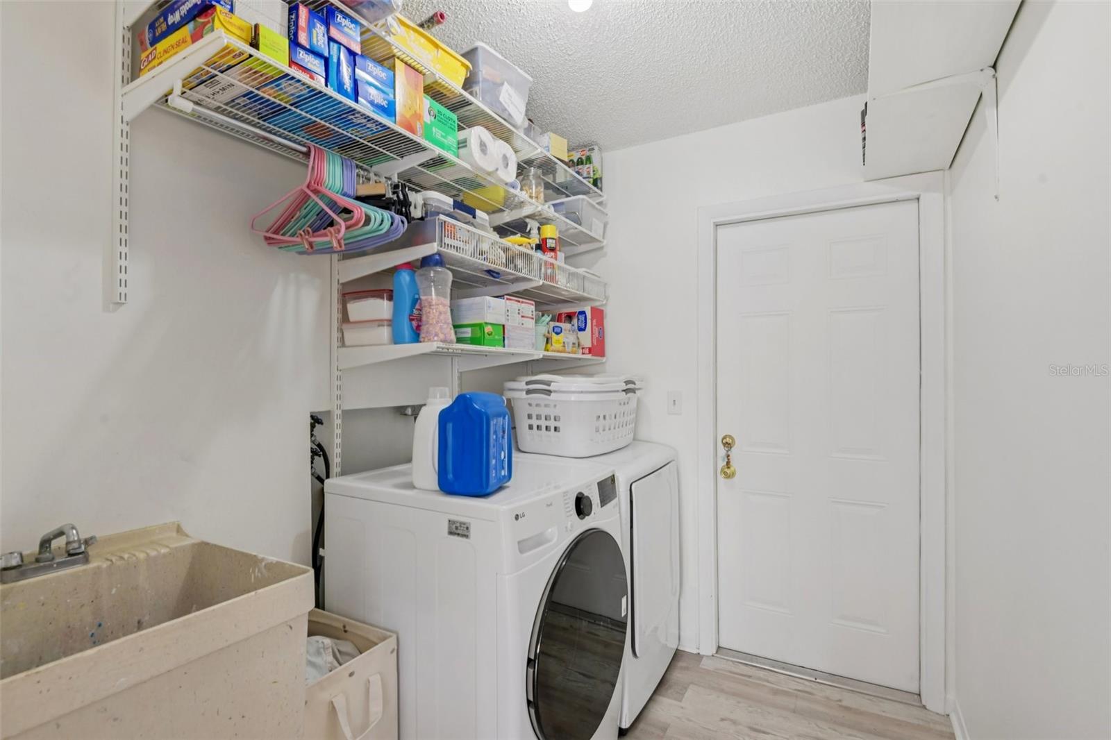 TIMBER RIDGE OF COUNTRYSIDE UNIT ONE - Residential