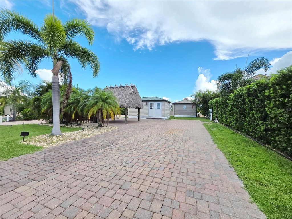 Photo of 531 SW 39th Trace #93, Okeechobee, FL 34974 (MLS # OK225506)