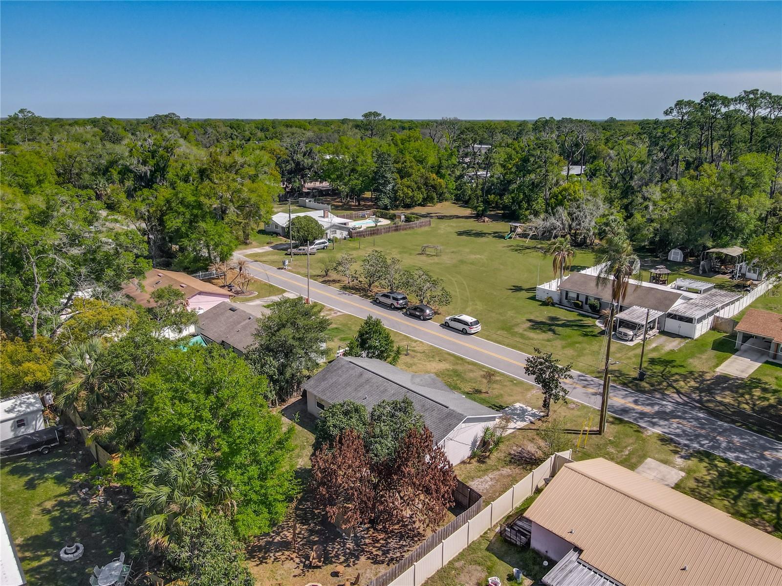 JENNINGS LAKE HELEN - Residential