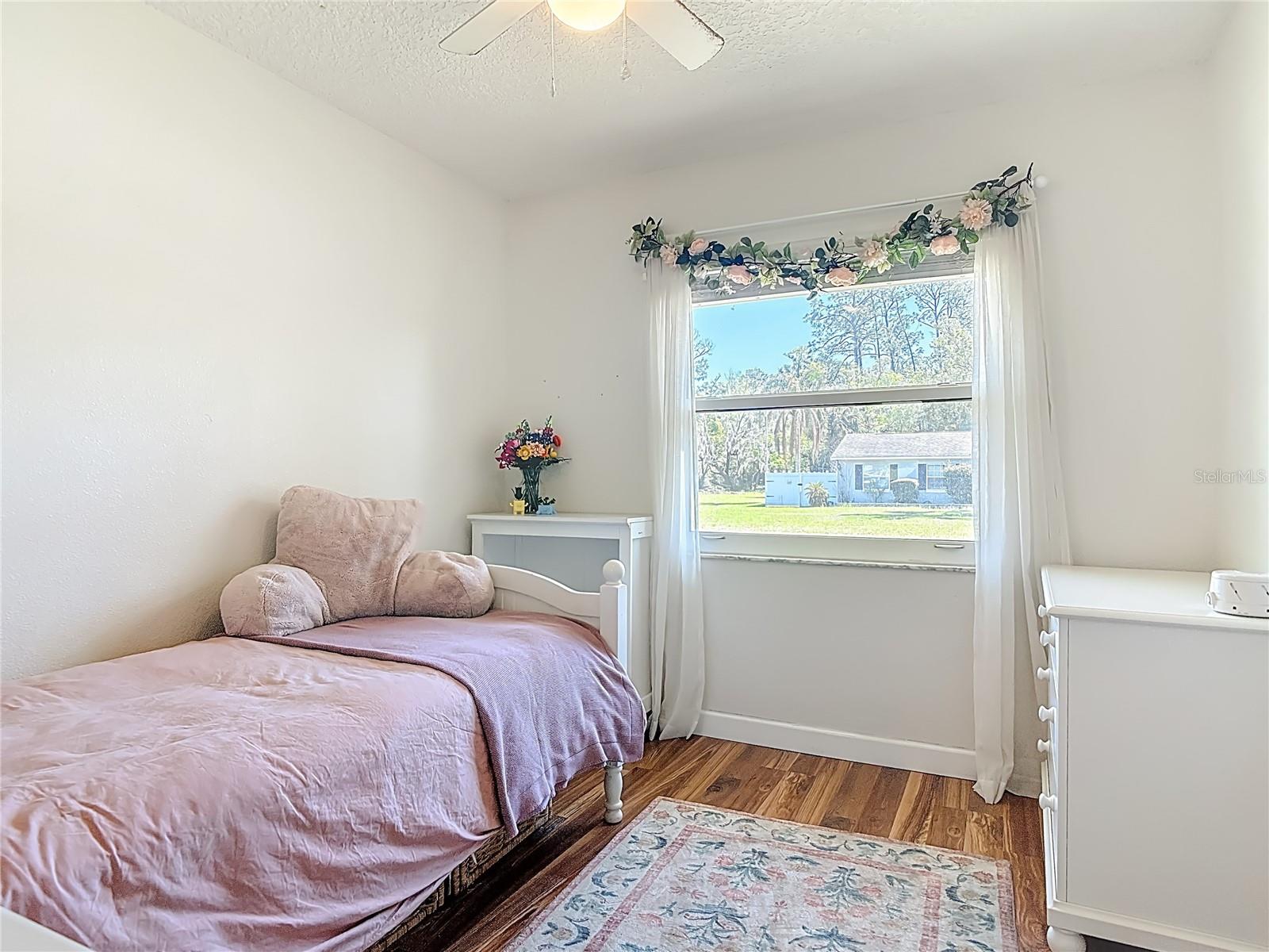 JENNINGS LAKE HELEN - Residential