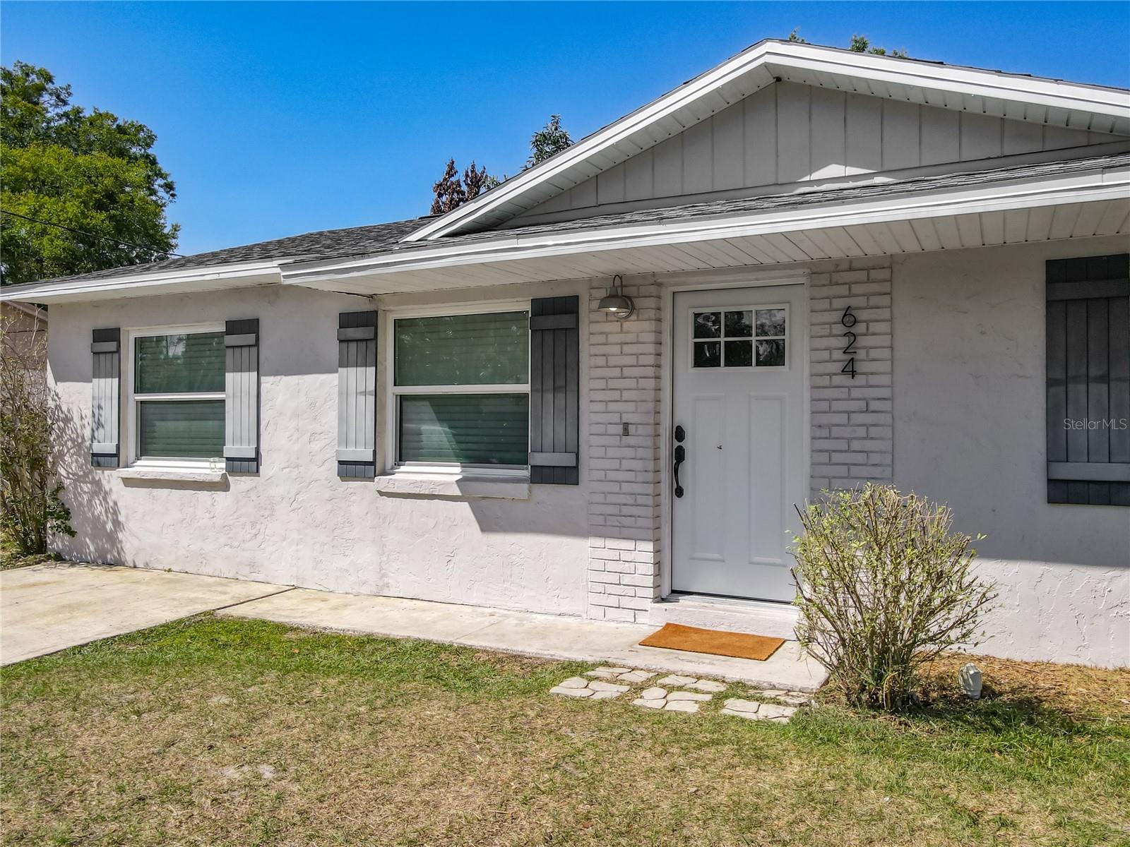 JENNINGS LAKE HELEN - Residential