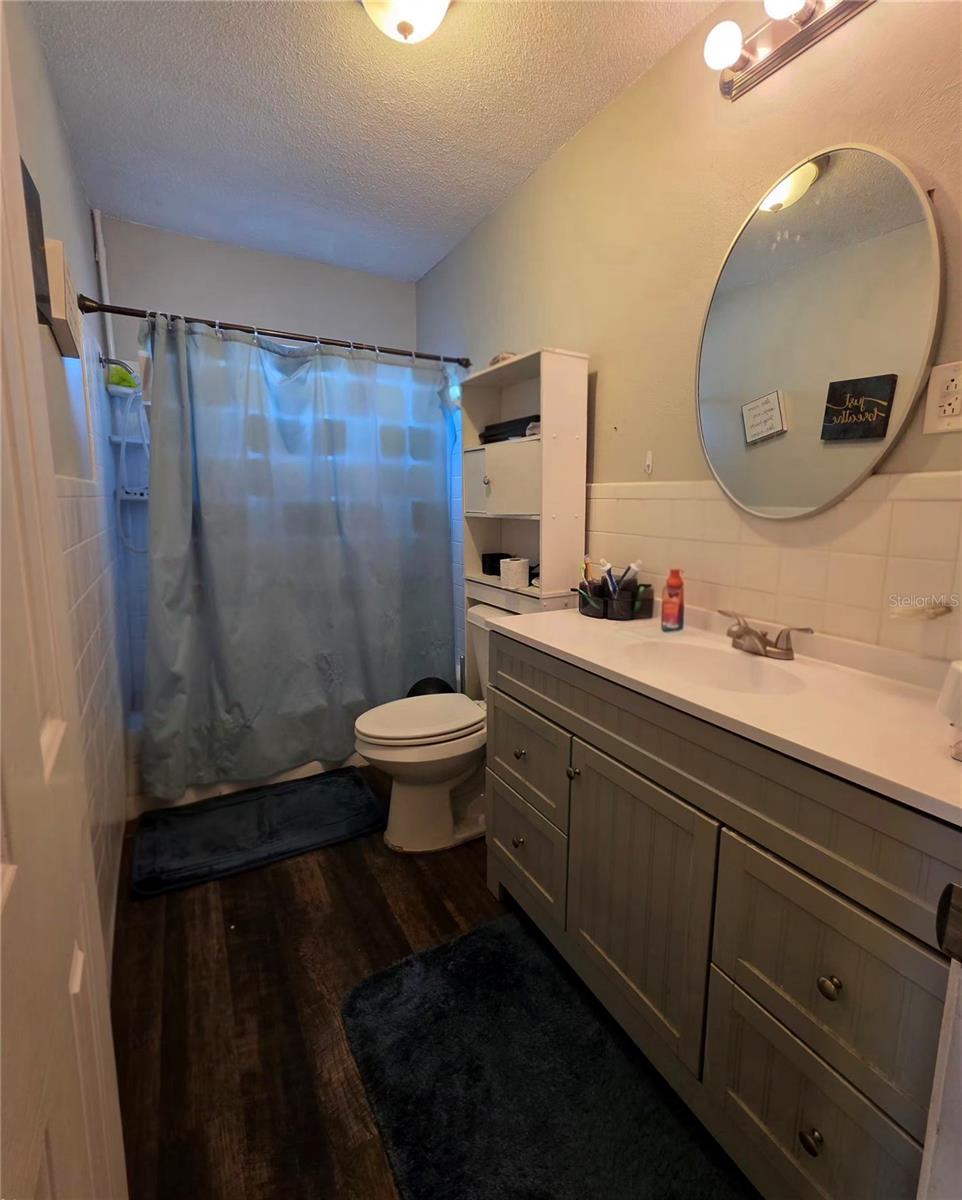 HOLLYWOOD HEIGHTS - Residential