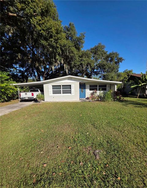 804 S LONE OAK DRIVE LEESBURG FL 34748
