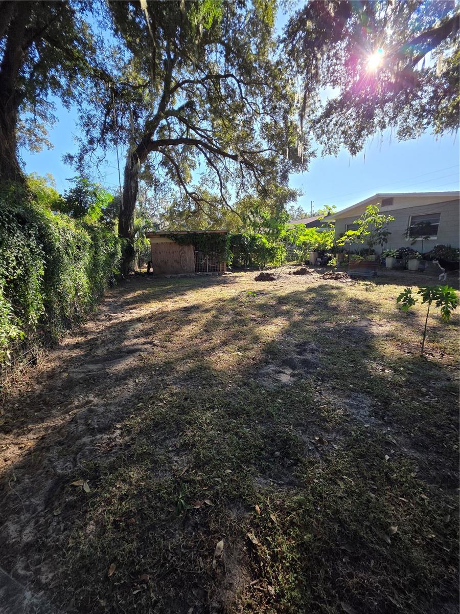 HOLLYWOOD HEIGHTS - Residential