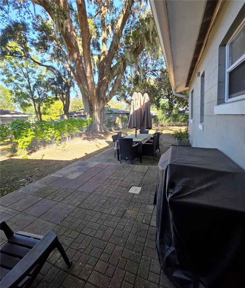 HOLLYWOOD HEIGHTS - Residential