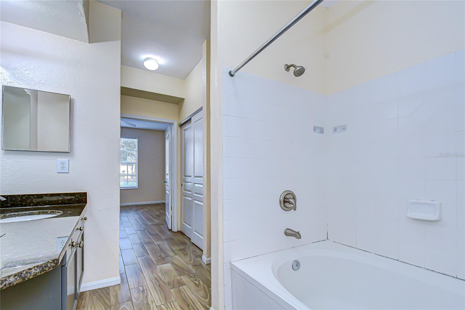 OXFORD PLACE AT TAMPA PALMS A - Residential