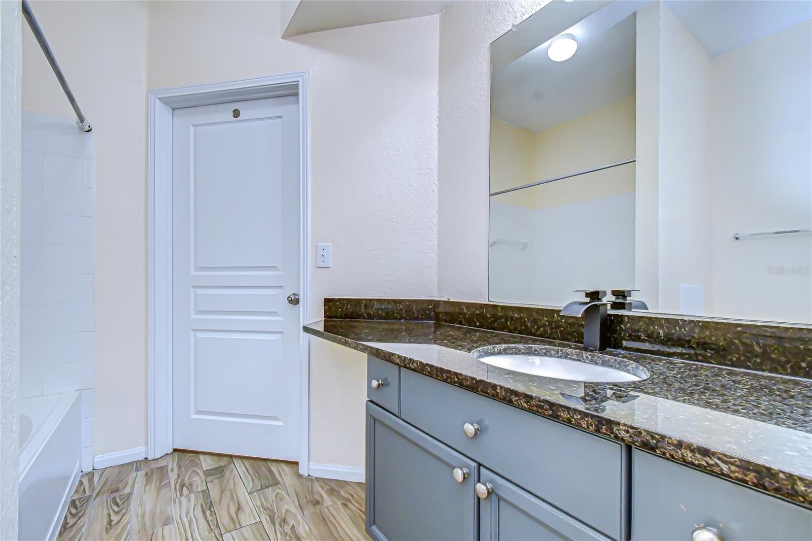 OXFORD PLACE AT TAMPA PALMS A - Residential