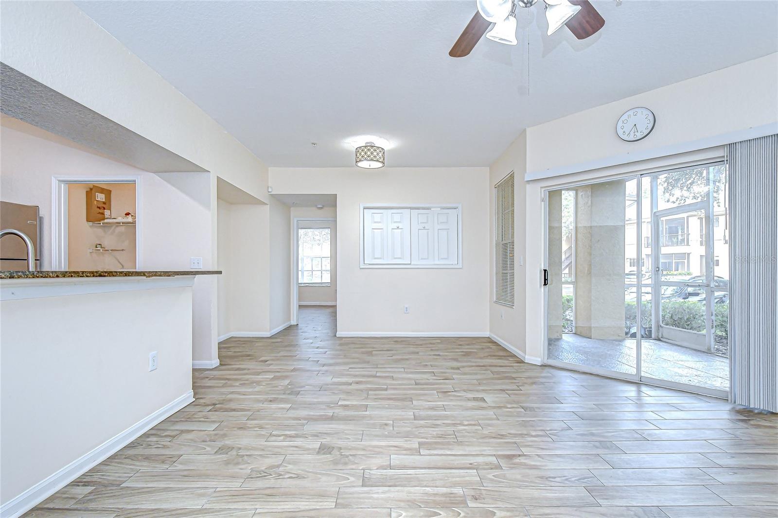 OXFORD PLACE AT TAMPA PALMS A - Residential