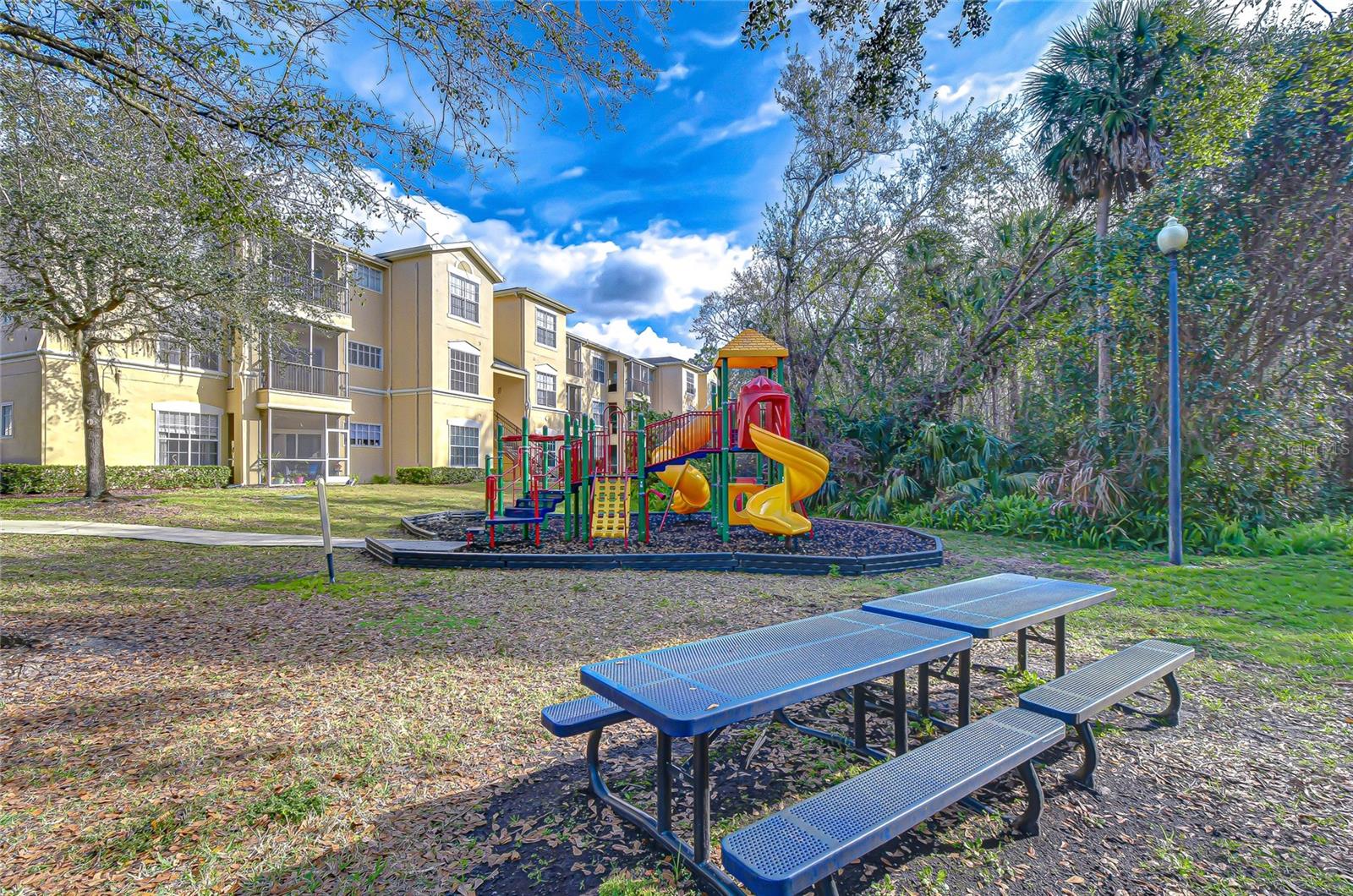 OXFORD PLACE AT TAMPA PALMS A - Residential