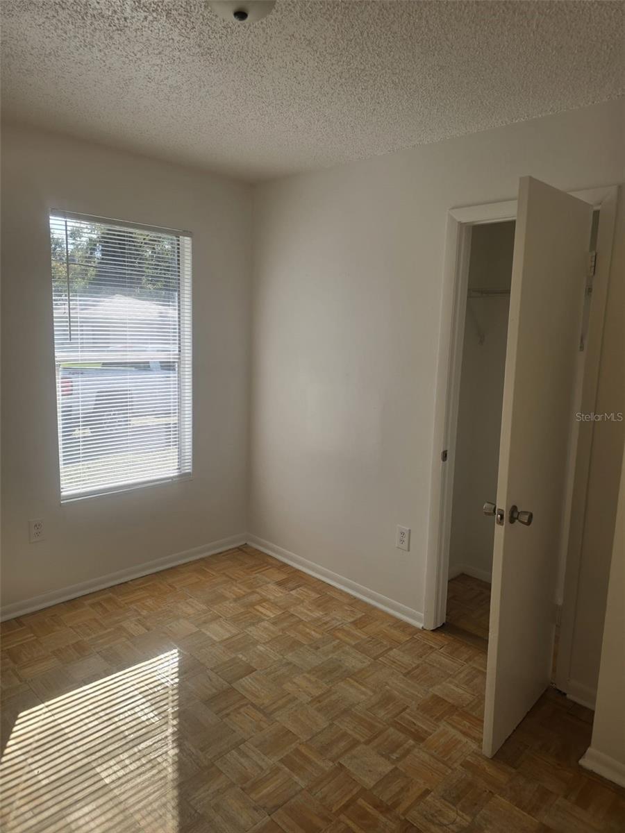 COLLIER PARK - Residential Lease