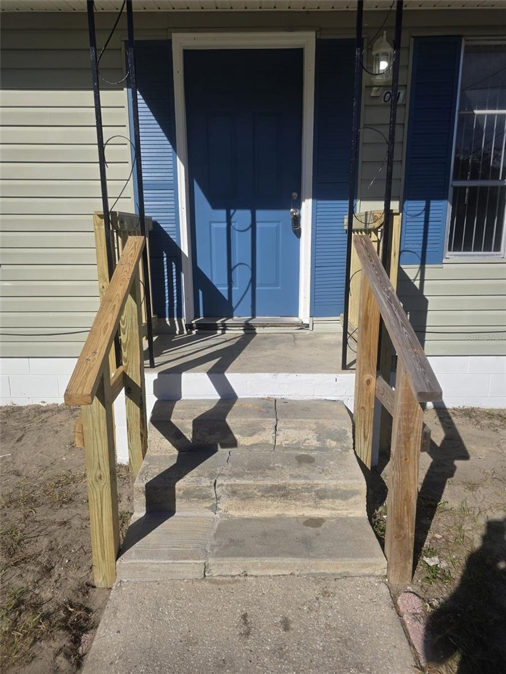 Photo of 701 W Beresford Road, Deland, FL 32720 (MLS # V4946355)