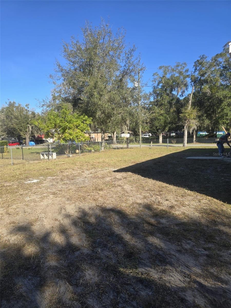 COLLIER PARK - Residential Lease
