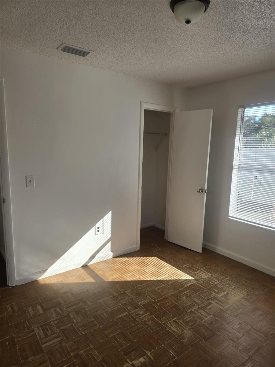 COLLIER PARK - Residential Lease