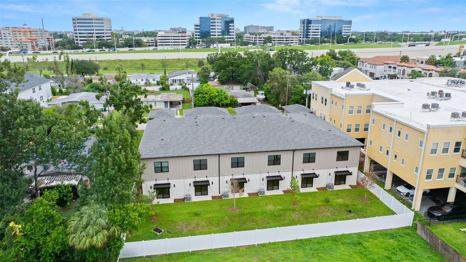 WESTSHORE PALMS - Residential Income