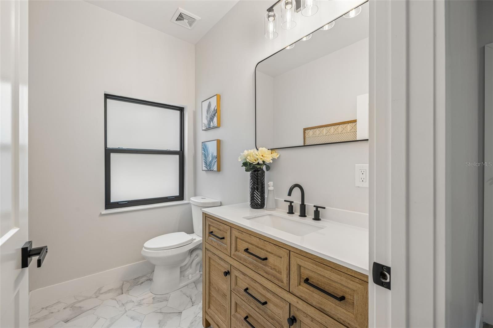 WESTSHORE PALMS - Residential Income