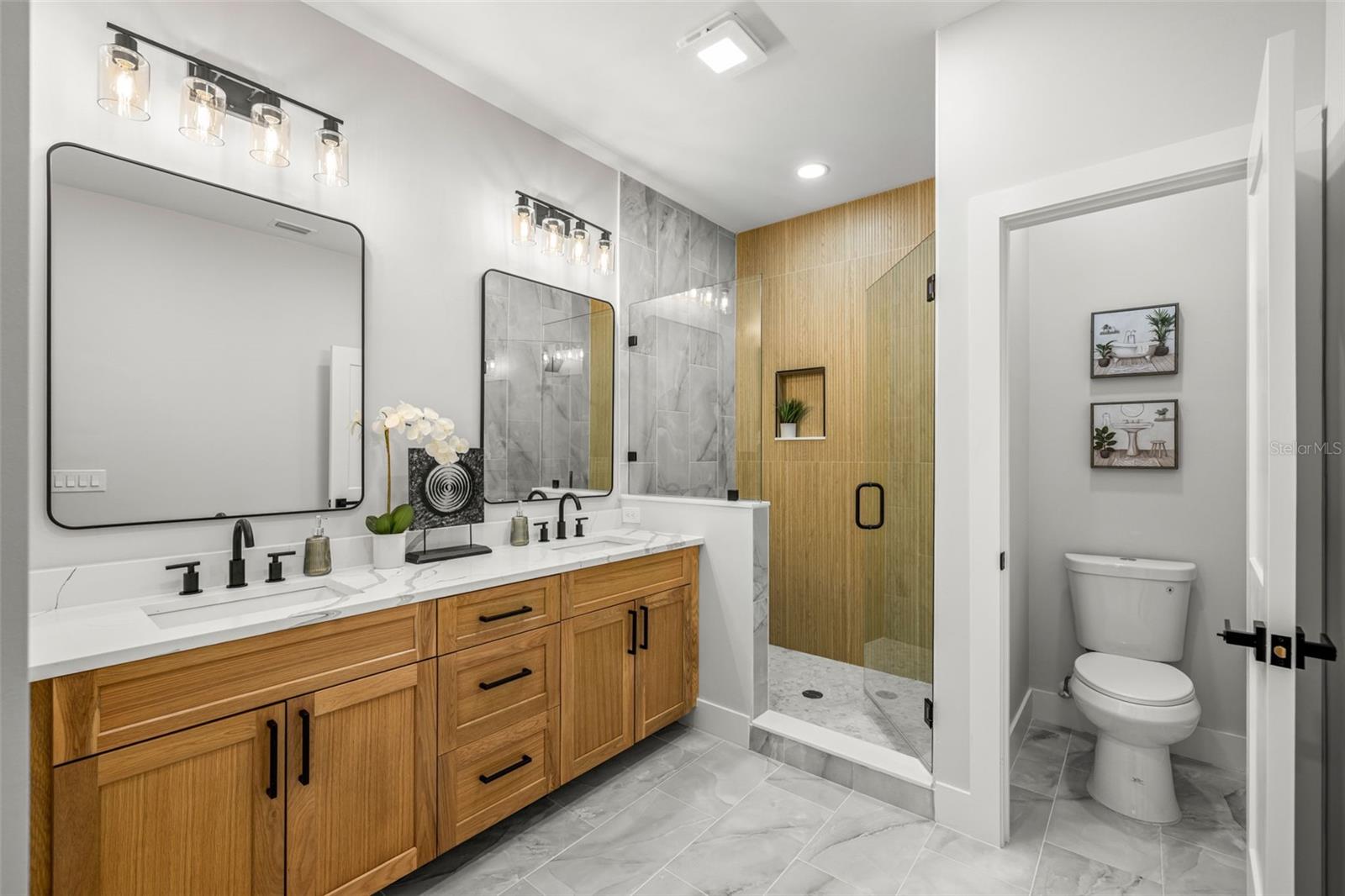 WESTSHORE PALMS - Residential Income