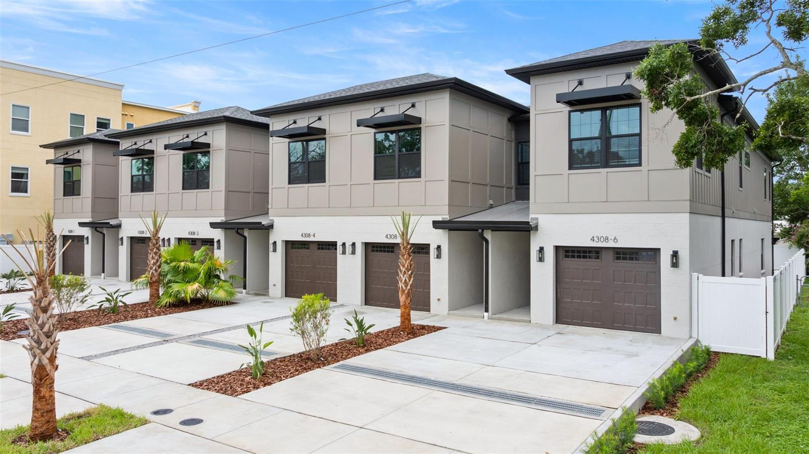 WESTSHORE PALMS - Residential Income