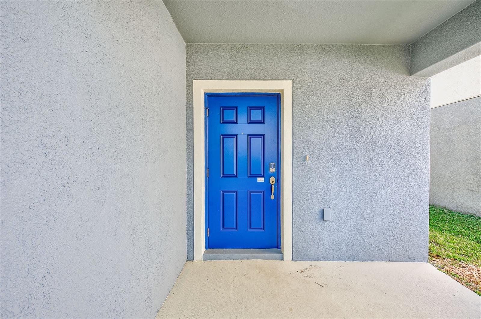 1902 HAWKS VIEW DRIVE