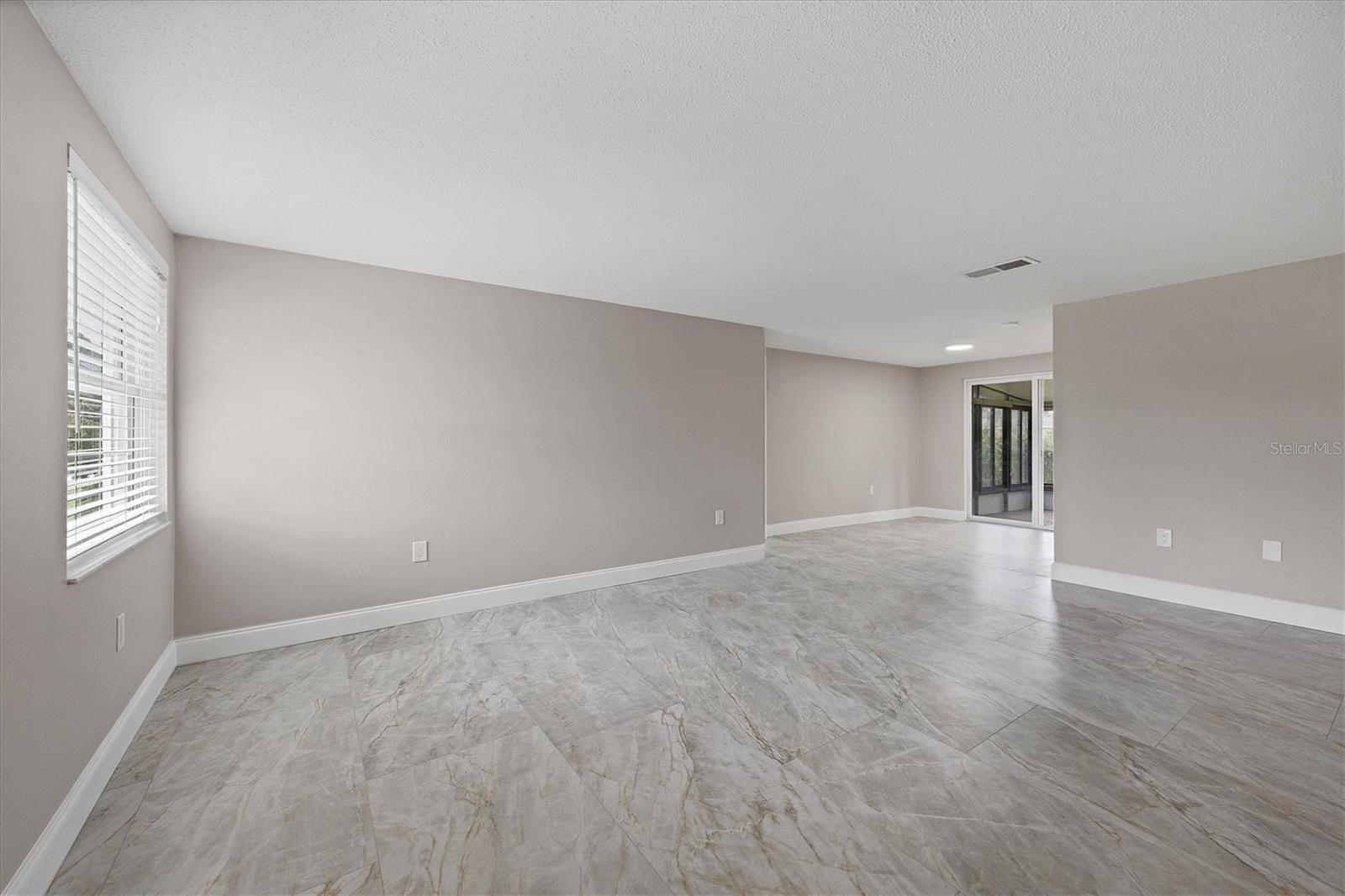 SOUTH VENICE - Residential Lease