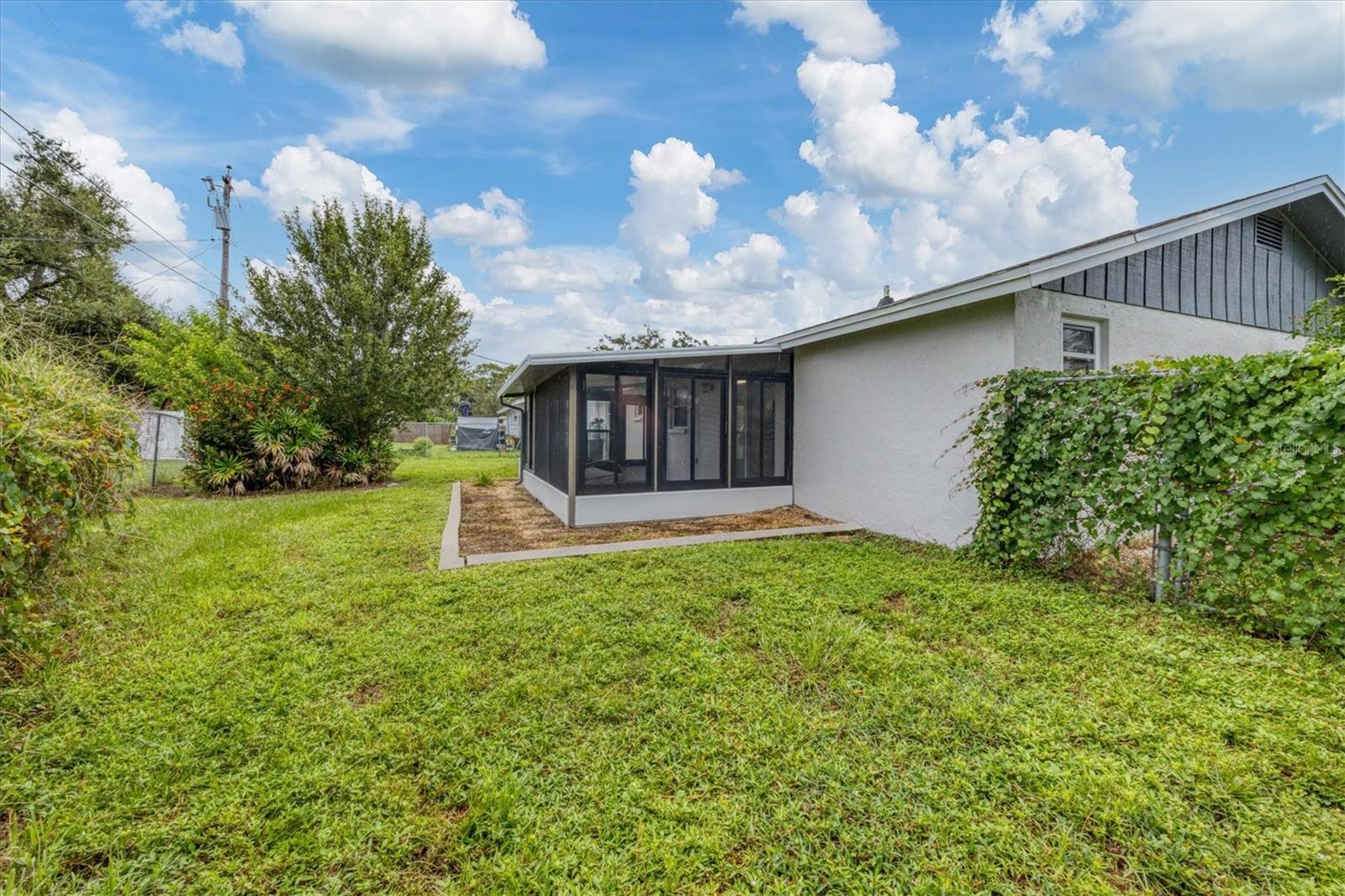 SOUTH VENICE - Residential Lease