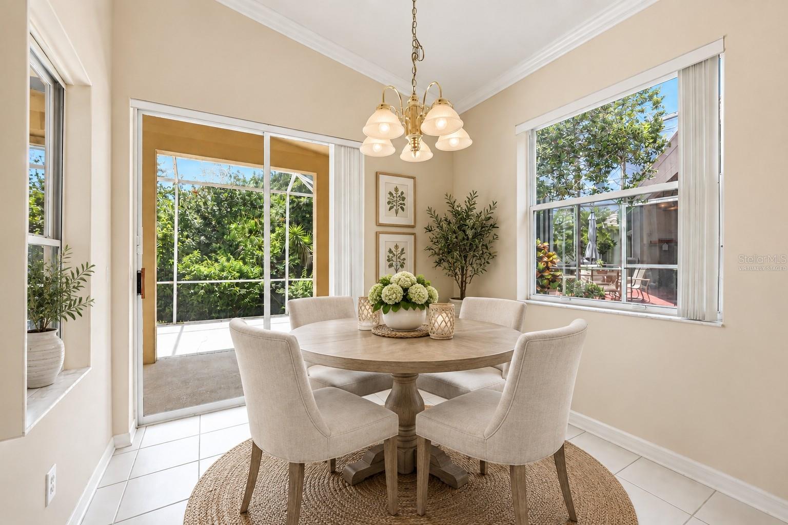 8492 IDLEWOOD COURT