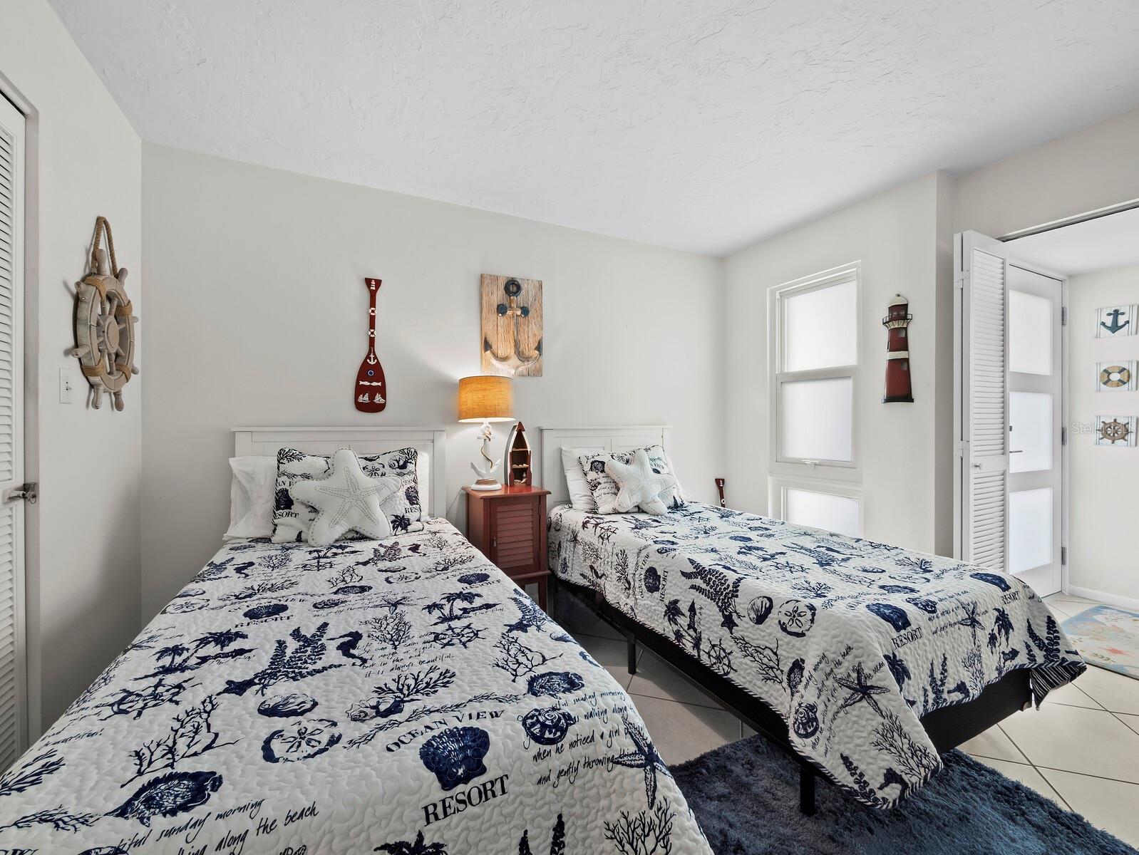 SEAPLACE II - Residential