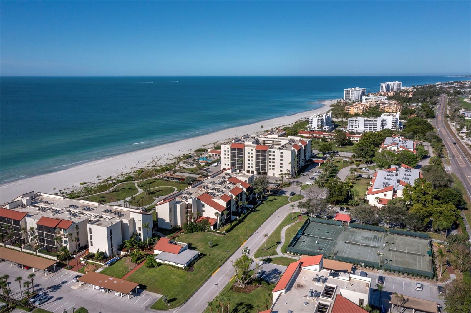 SEAPLACE II - Residential