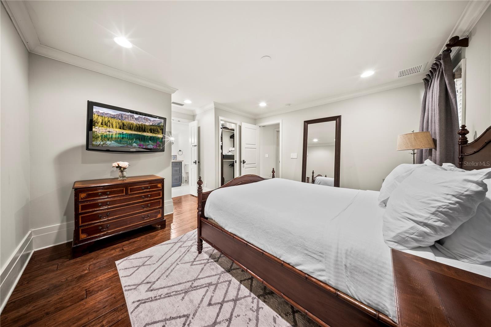 BAY HILL SEC 10 - Residential