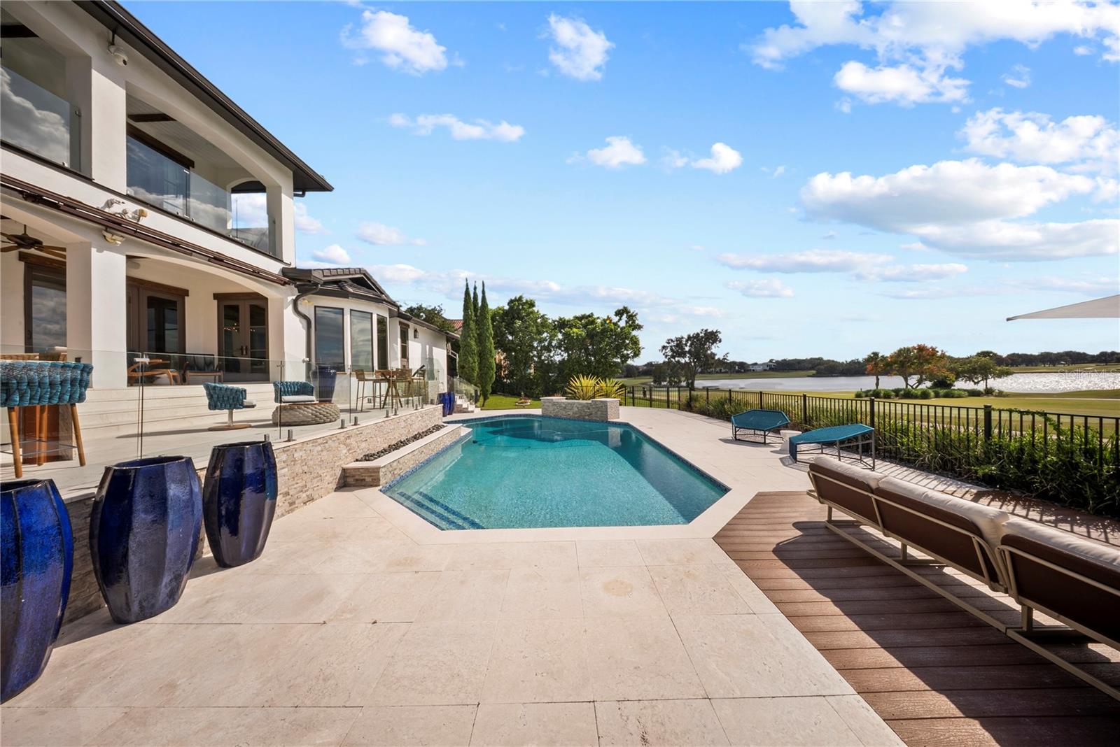 BAY HILL SEC 10 - Residential