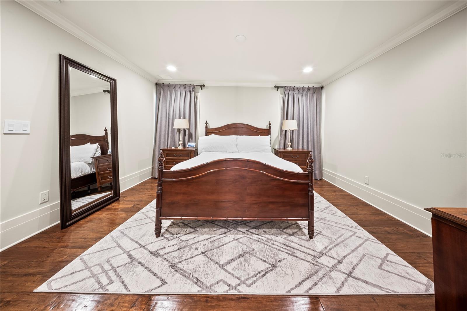 BAY HILL SEC 10 - Residential