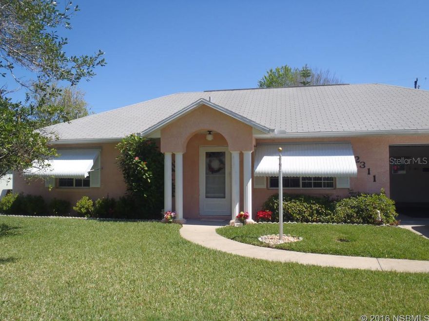 Beautifully maintained CBS home w/ steel 2x4 construction featuring vaulted ceilings, fenced yard with storage shed and spacious Florida Room with tile floor and window A/C. ;Water: City