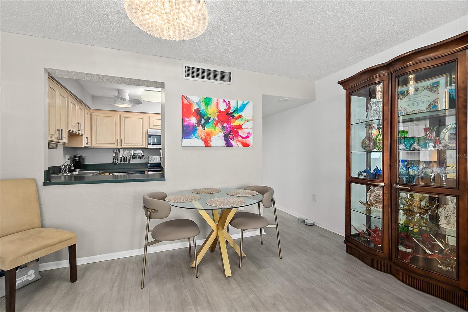 OCEAN 01 CONDO - Residential