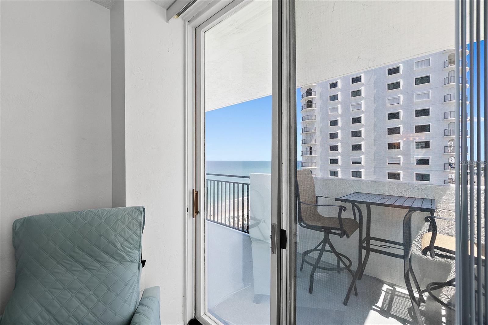 OCEAN 01 CONDO - Residential