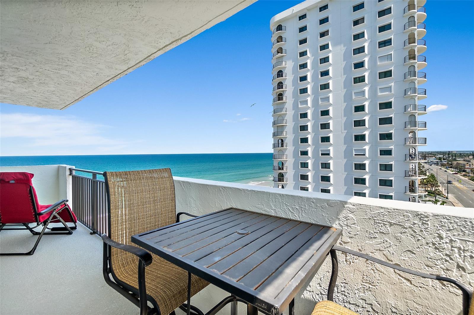 OCEAN 01 CONDO - Residential